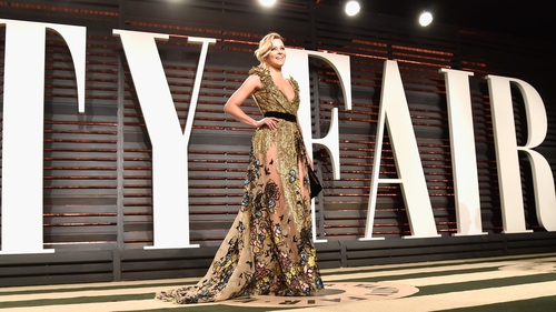Elizabeth Banks arrives at the Vanity Fair after party