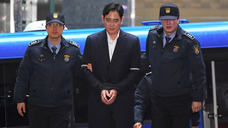 Samsung Group chief Jay Y Lee and four other executives to be charged