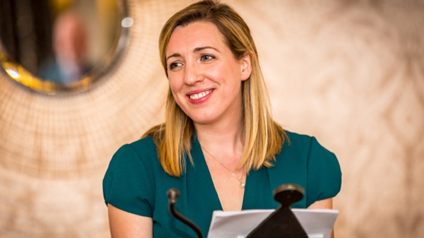 Poet Ailbhe Ní Ghearbhuigh