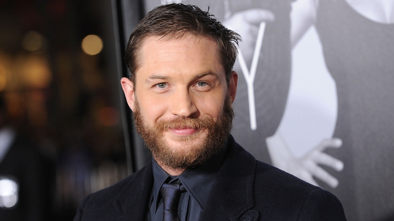 Not only has Tom been killing it on his new show 'Taboo', but he has been doing rather a fantastic job on the red carpets.