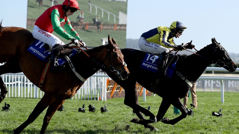 Willoughby Court ridden by David Bass (right) beats Neon Wolf ridden by Noel Fehily