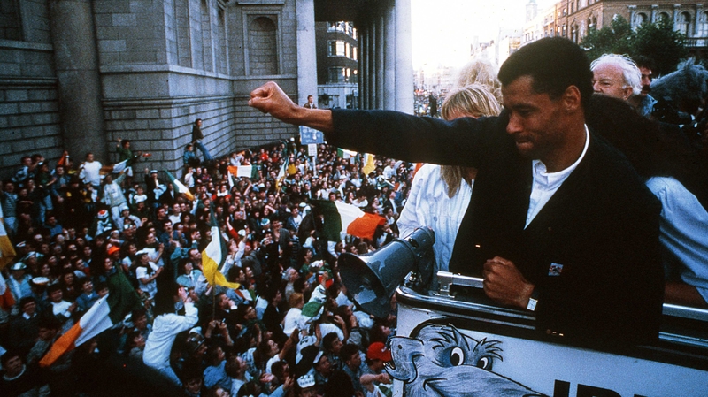 Paul McGrath salutes the crowd back in 1990
