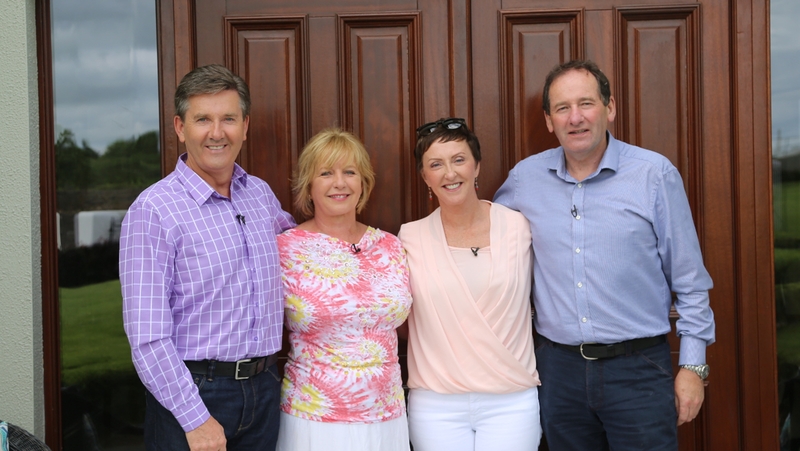 Daniel romances Majella on tonight's B&B Road Trip