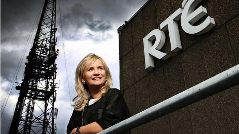 "Gabhaim leithscéal gan agús le cách" - Dee Forbes