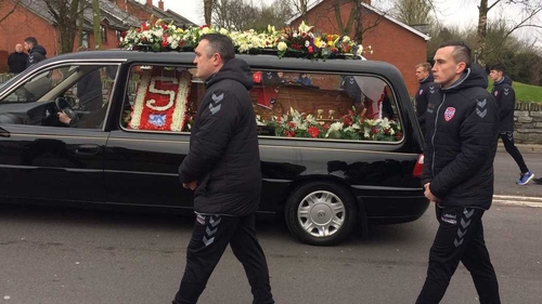 Ryan McBride's Derry City colleagues formed a guard of honour