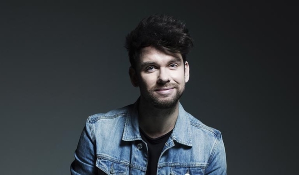 Eoghan Mc Dermott ar na dúshláin mheabharshláinte a sháraigh sé