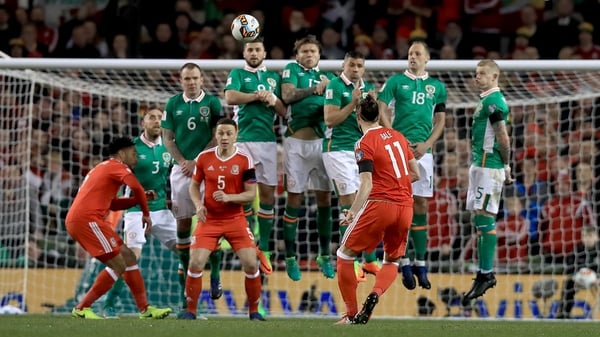 Gareth Bale takes a free kick