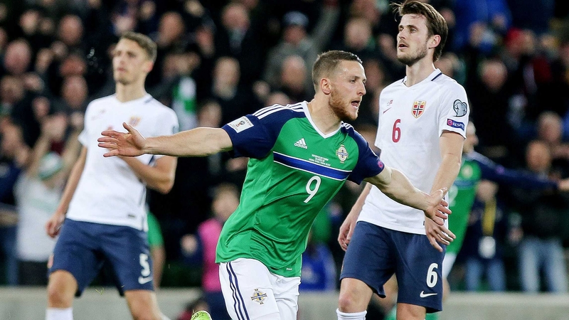 Conor Washington celebrates his goal