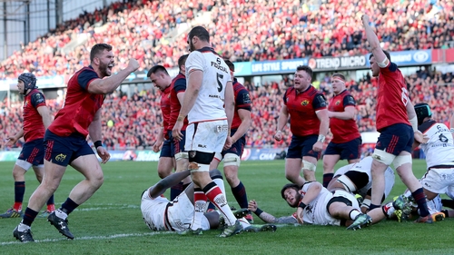 Munster players celebrate CJ Stander's try against Toulouse