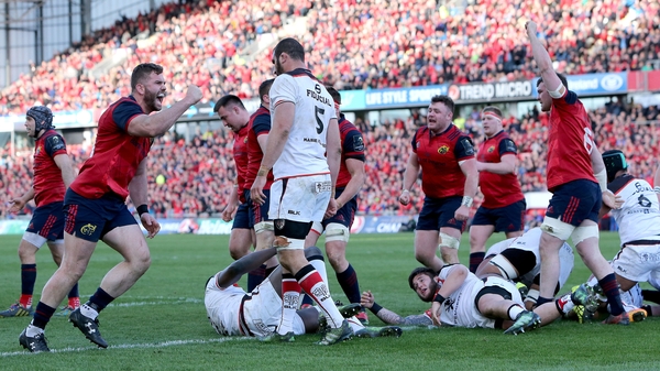 Munster players celebrate CJ Stander's try against Toulouse