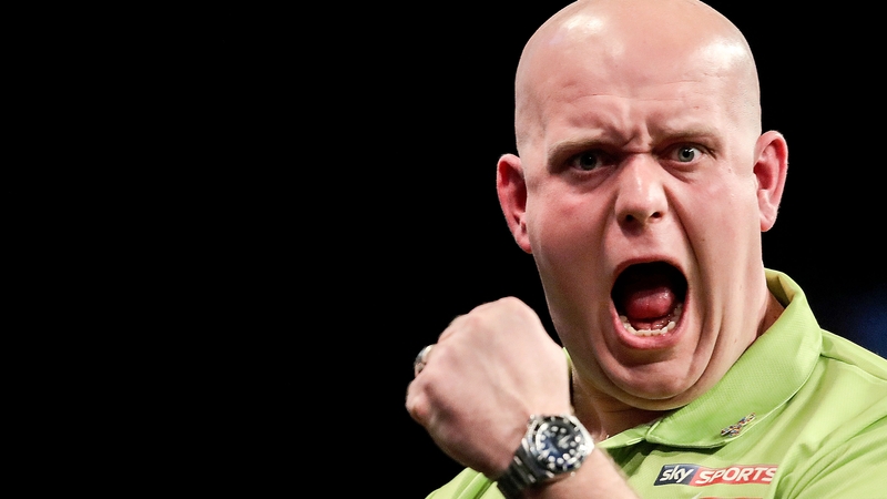 Michael van Gerwen claimed a thrilling victory over Peter Wright