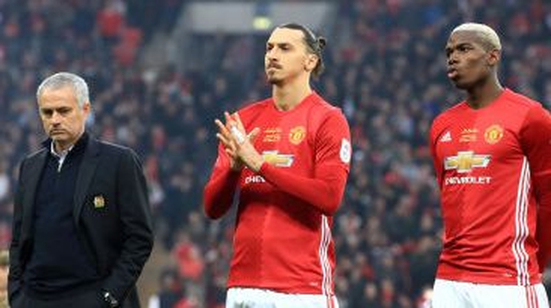 Zlatan (c): 'He likes to look into your eyes and tell you if you're s*** or not'
