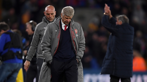 Arsene Wenger remains tight-lipped on his future
