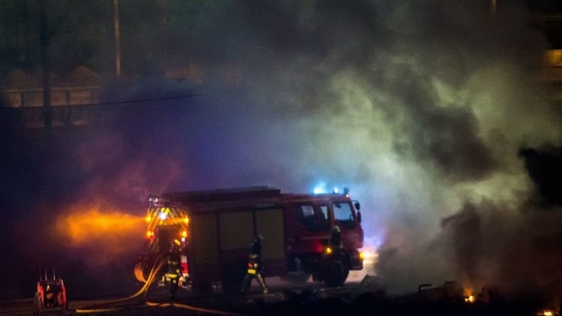 The fire followed skirmishes in which several migrants were injured