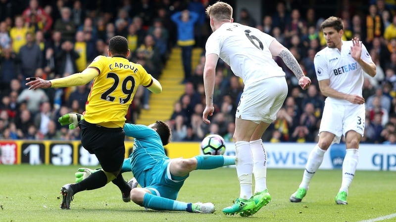 Capoue bundles home Watford's winner