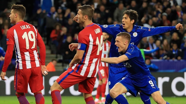 Jamie Vardy reacts to his goal at the Kingpower Stadium