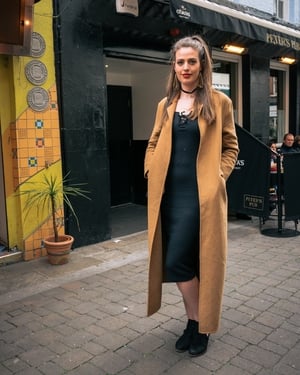 Aoife's look is so pretty and accessible to every girls wardrobe