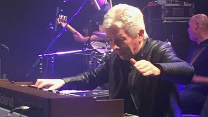 Patrick Fitzpatrick onstage with Aslan Photo: Aslan, Facebook