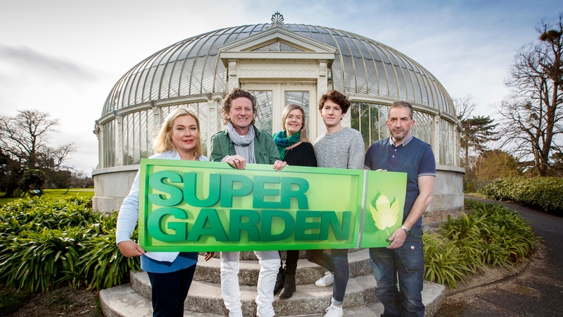 Super Garden Live from Bloom