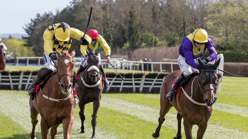 David Mullins on Cilaos Emery (right) holds off Ruby Walsh on Melon