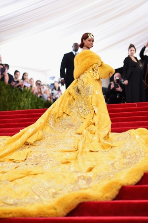Rihanna wore Chinese couture that was handmade by Guo Peiwore to the 2015 Met Gala. Theme: China: Through The Looking Glass.