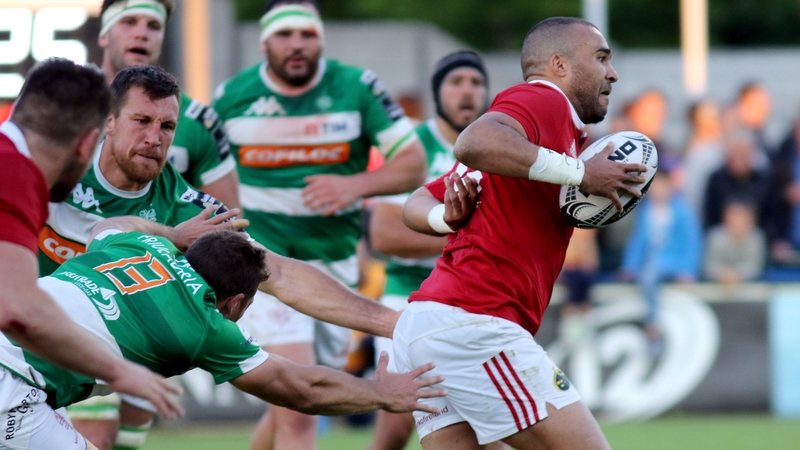 Simon Zebo brushes past the Treviso defence