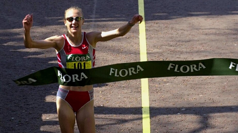 Paula Radcliffe set the women's world marathon record of 2:15:25 in 2003