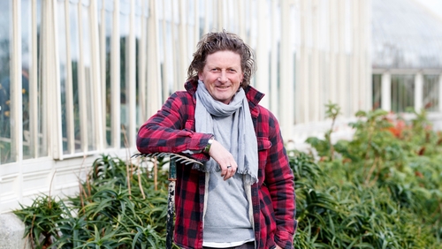 Super Garden is back with a brand new series in which five up and coming garden designers compete to showcase their garden at this year's 2017 Bloom Festival.