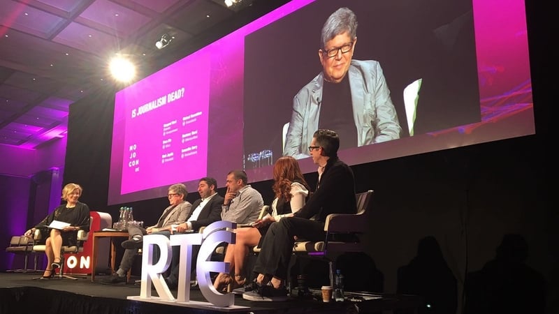 Michael Rosenblum speaks at the 'Is Journalism Dead' panel at MoJoCon 2017.