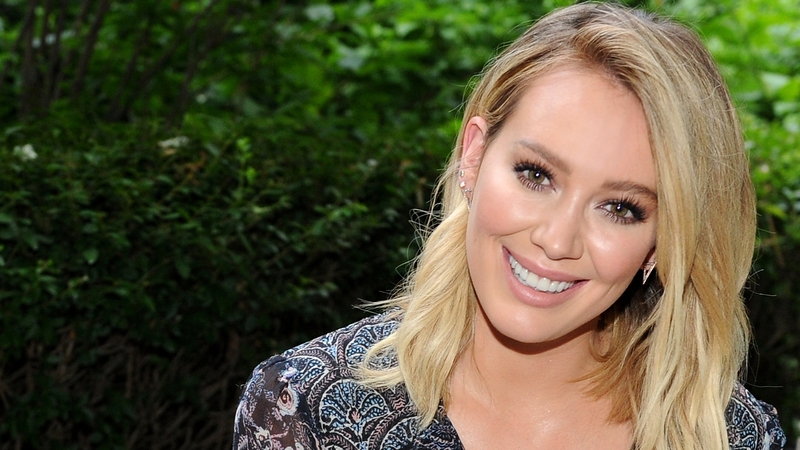 Hilary Duff just rescued an adorable little black doggy and asked her fans to help her name her new puppy.