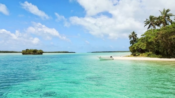 Holiday and Hotel Specials from Travelfinders. *Branded Content*