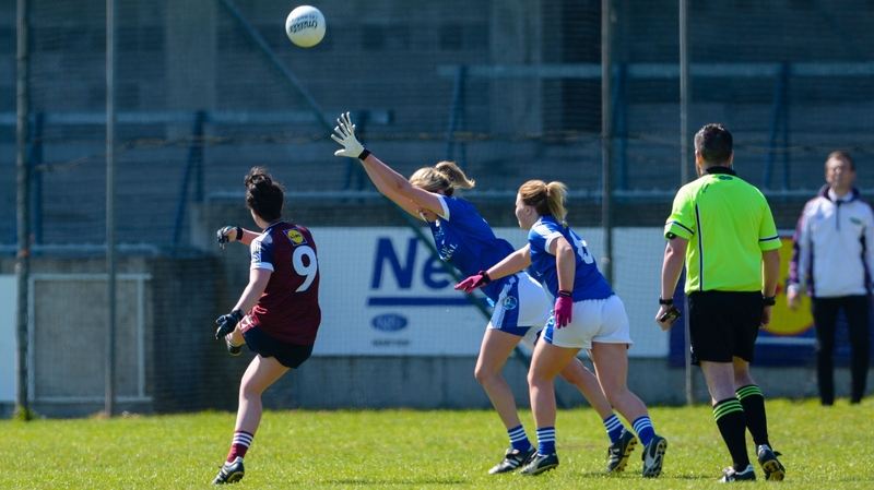 Maud-Annie Foley kicks the equalising point