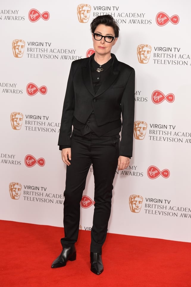 Host Sue Perkins looked slick in all black on the BAFTA TV red carpet.