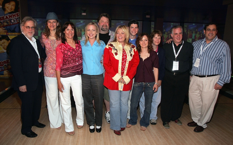 The cast of Roseanne pictured last year