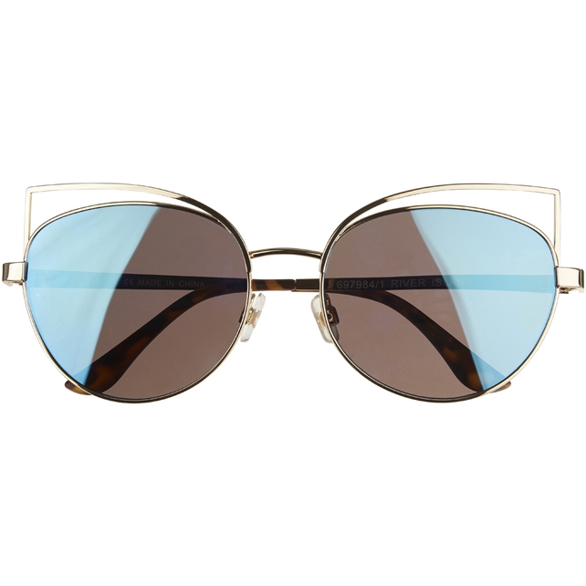 We all need a pair of iconic sunglasses this Summer and we think that these ones from River Island are just perfect!