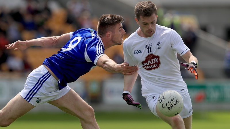 Niall Kelly of Kildare gets past Colm Begley