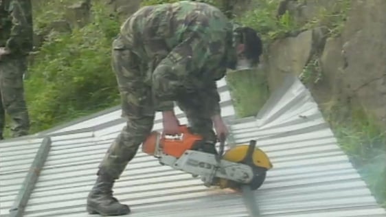 Soldier dismantles checkpoint