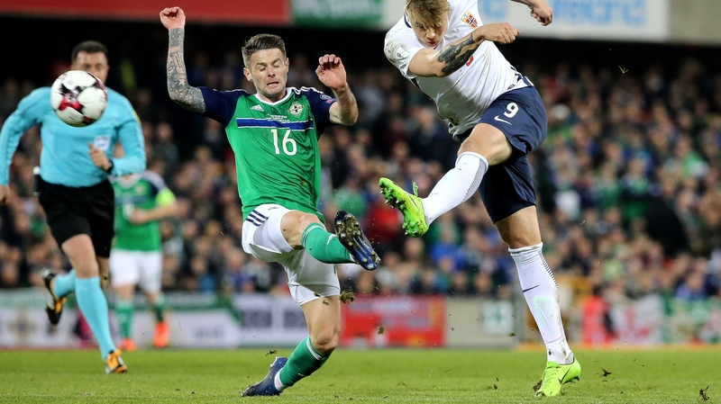 Norwood puts pressure on Norway's Alexander Soderlund