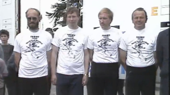 Road Bowling Contest