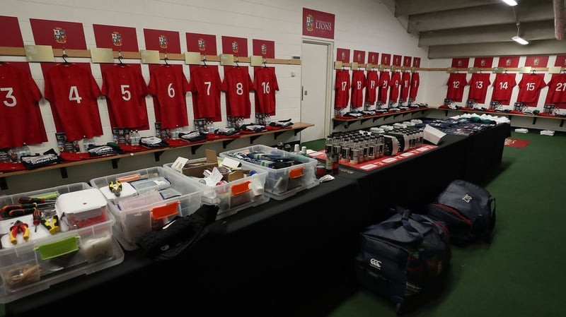 Inside the dressing room head of kick-off