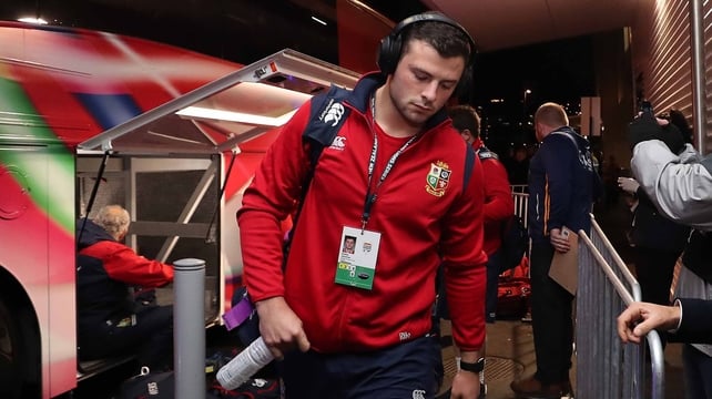 Robbie Henshaw arrives