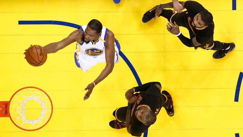 Kevin Durant goes up for two points