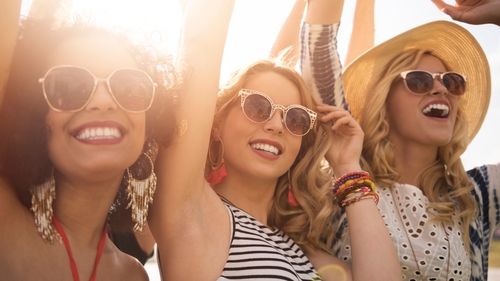 2017's Summer festival season has arrived and while we're all dreaming of Coachella inspired crop tops and flower crowns, here in Ireland we have to get back to reality and wear outfits for all weathers.