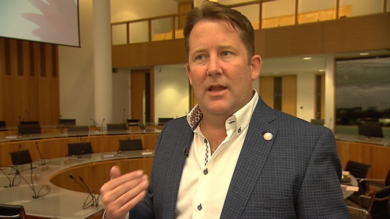 Darragh O'Brien described the issue as 'sheer incompetence'