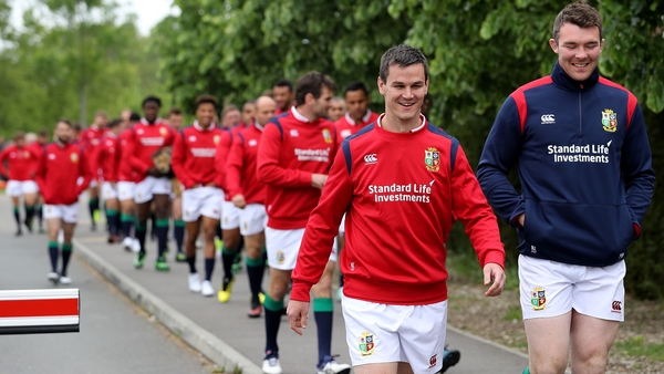 Johnny Sexton, left, and Peter O'Mahony will both start against the Maori All Blacks