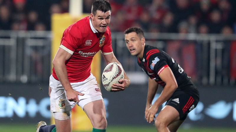 Jonathan Sexton in action against Crusaders