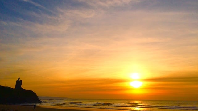 Evening sunburst at Ballybunion, Co Kerry (Pic: Alan Wallace)