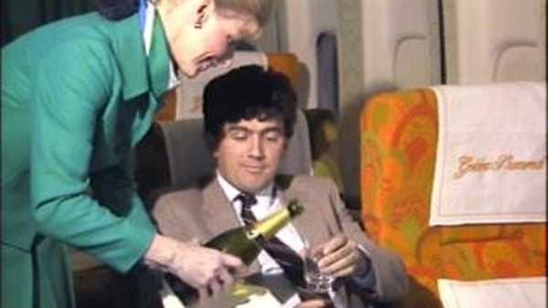 Des Cahill gets a taste of the new Aer Lingus flight service