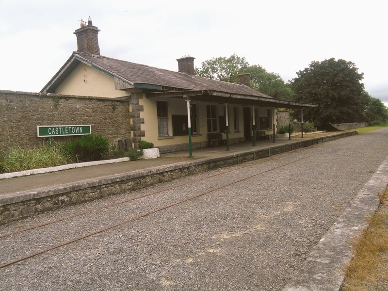 Béal Atha Glúinín, nó Castletown mar a bhí air sa 'Quiet Man'