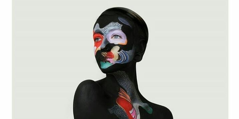 EF Creative Studios, a group of freelance makeup artists, organized a charity event last week in Dublin. We had a chat with one of organiser's, makeup artist Noeleen Gallagher.